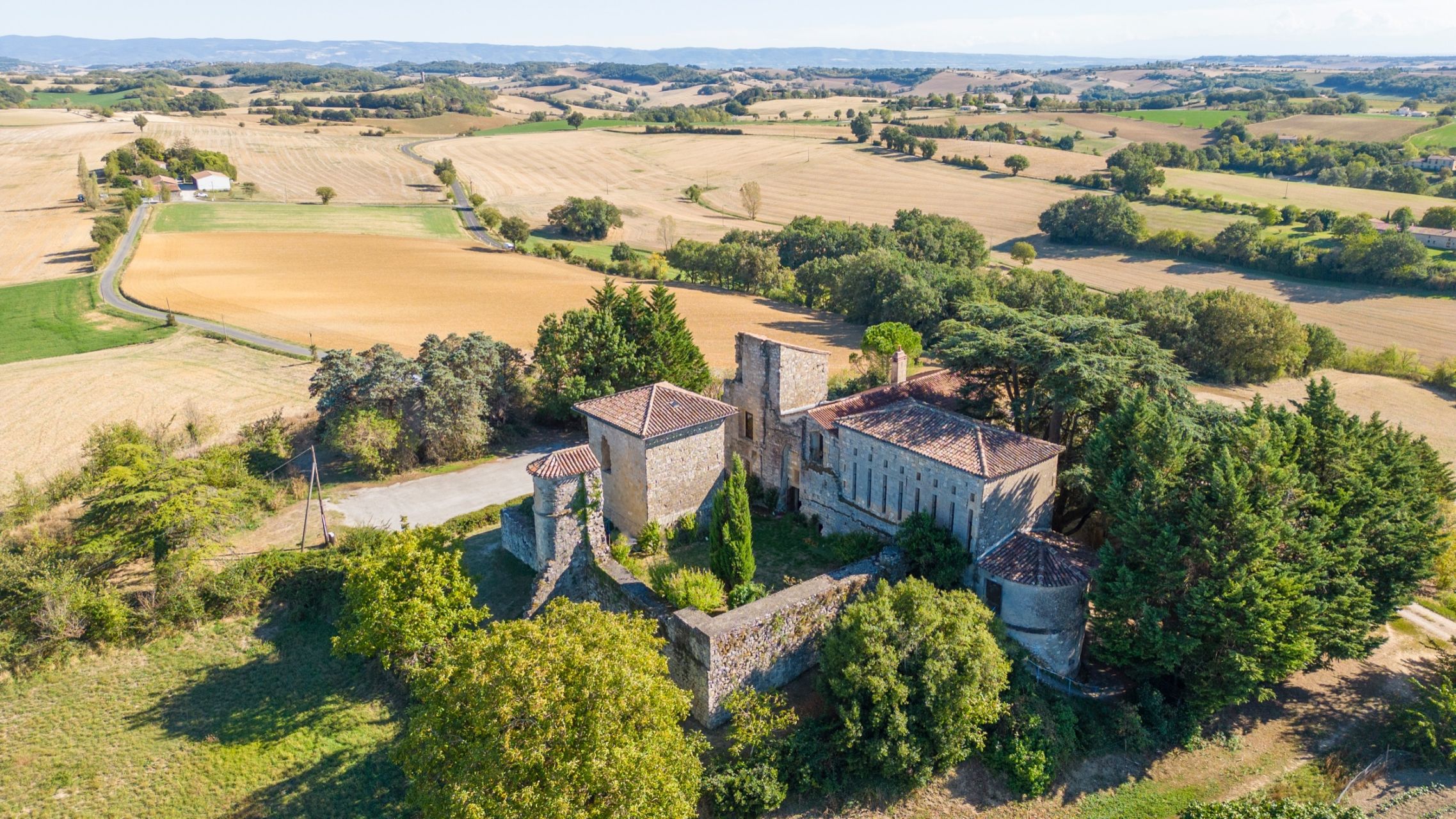 château 9 Pièces en vente sur LAVAUR (81500)