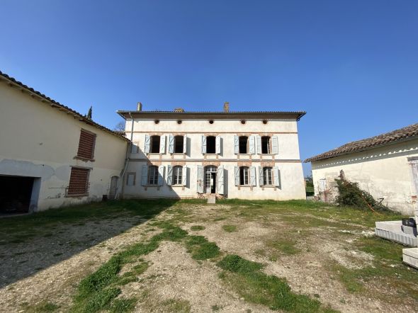 Sale House Giroussens 7 Rooms 400 m²