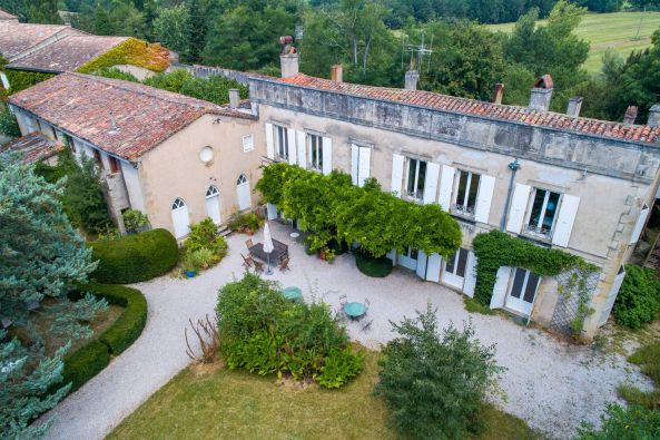 Sale House Castres 8 Rooms 450 m²