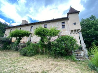 Vente Propriété Saint-Antonin-Noble-Val 12&nbsp;Pièces 300&nbsp;m²