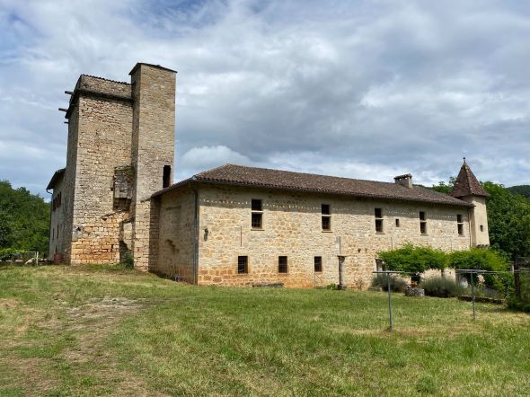 Vente Propriété Saint-Antonin-Noble-Val 12&nbsp;Pièces 300&nbsp;m²
