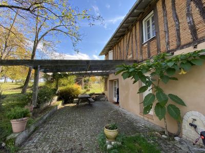 Sale House Lavaur 9 Rooms 262 m²