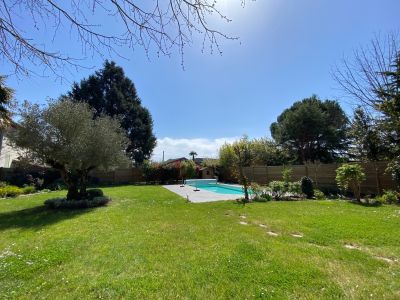 Vente Maison Lavaur 9&nbsp;Pièces 257&nbsp;m²