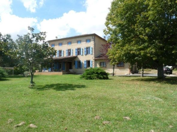 Sale House Parisot 5 Rooms 240 m²