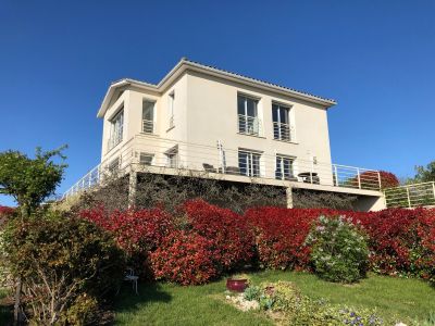 Sale Architect's house Gaillac 7&nbsp;Rooms 240&nbsp;m²