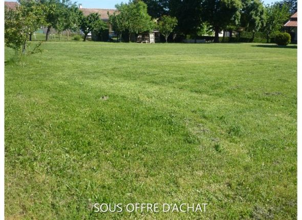 Sale Land Lavaur 1100 m²