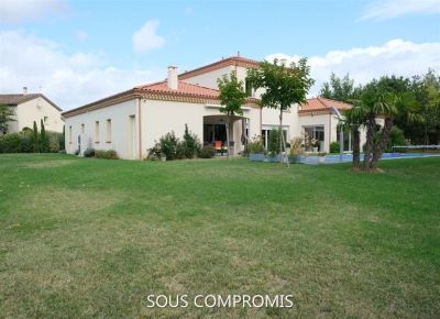 Vente Maison Lavaur 8 Pièces 277 m²