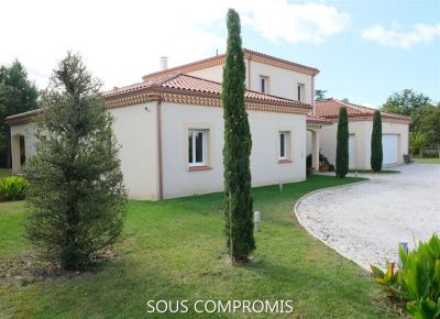 Vente Maison Lavaur 8 Pièces 277 m²