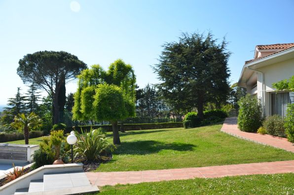 Sale Architect's house Lacroix-Falgarde 11&nbsp;Rooms 400&nbsp;m²