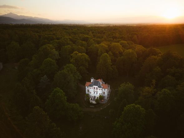 Sale Manor house Tarbes 9 Rooms 331 m²