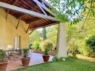 Sale House Toulouse 7 Rooms 236 m²