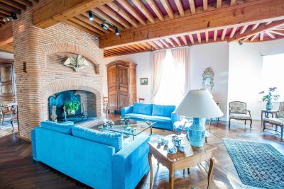 Sale House Muret 11 Rooms 420 m²