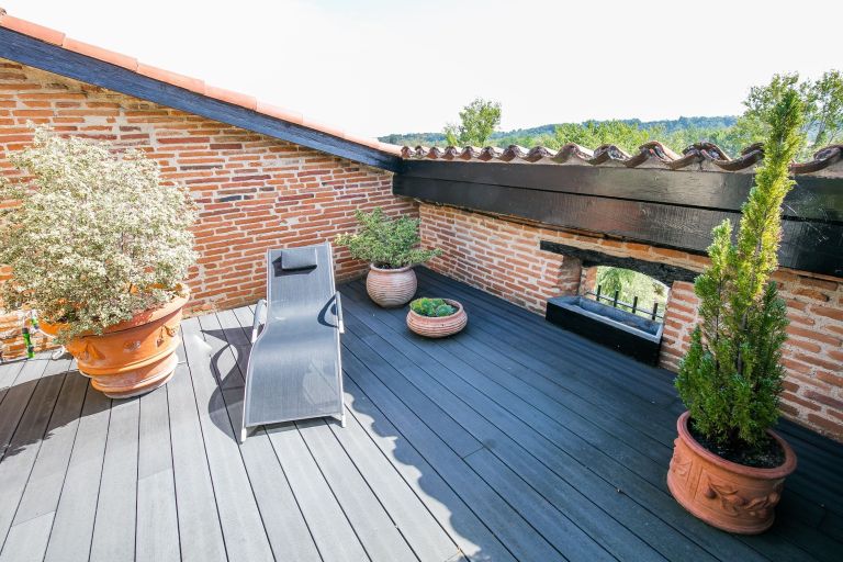house 11 Rooms for sale on TOULOUSE (31000)