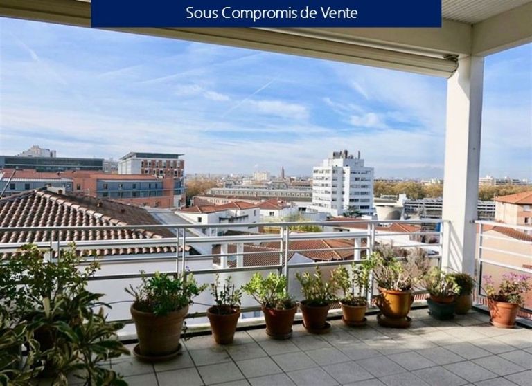 apartment 5 Rooms for sale on TOULOUSE (31000)