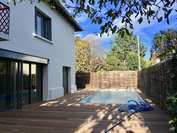 Sale House Toulouse 5 Rooms 180 m²