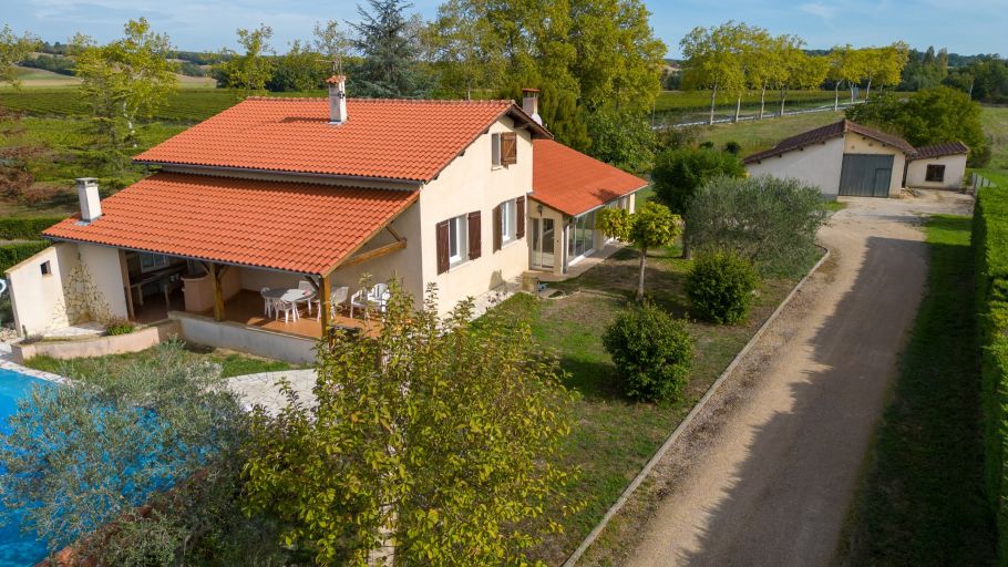 house 5 Rooms for sale on GIROUSSENS (81500)