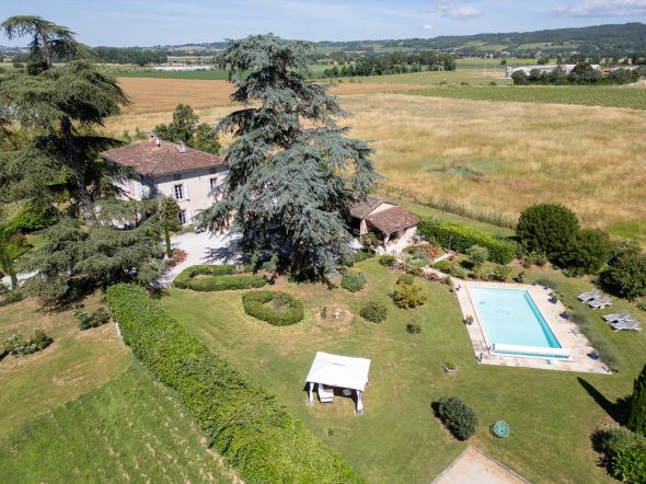 Vente Maison Rabastens 11 Pièces 300 m²