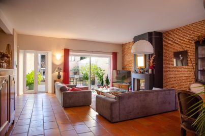 Sale House Buzet-sur-Tarn 10&nbsp;Rooms 343&nbsp;m²