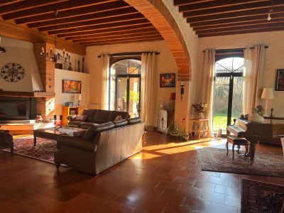 Vente Maison Daux 14 Pièces 498 m²