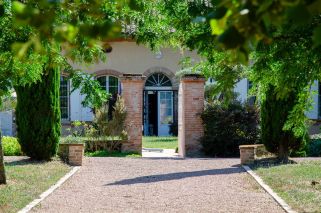 house 14 Rooms for sale on MERVILLE (31330)