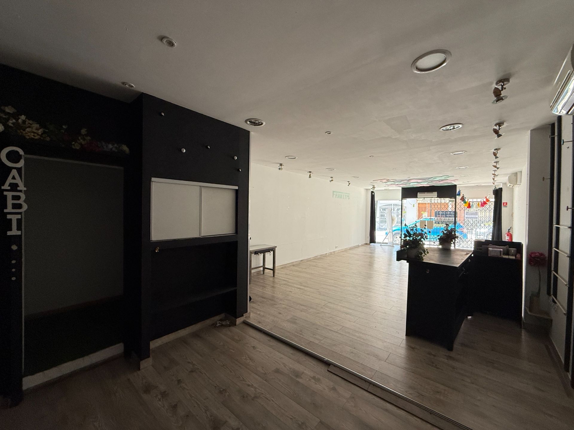 commercial local for rent on LAVAUR (81500)