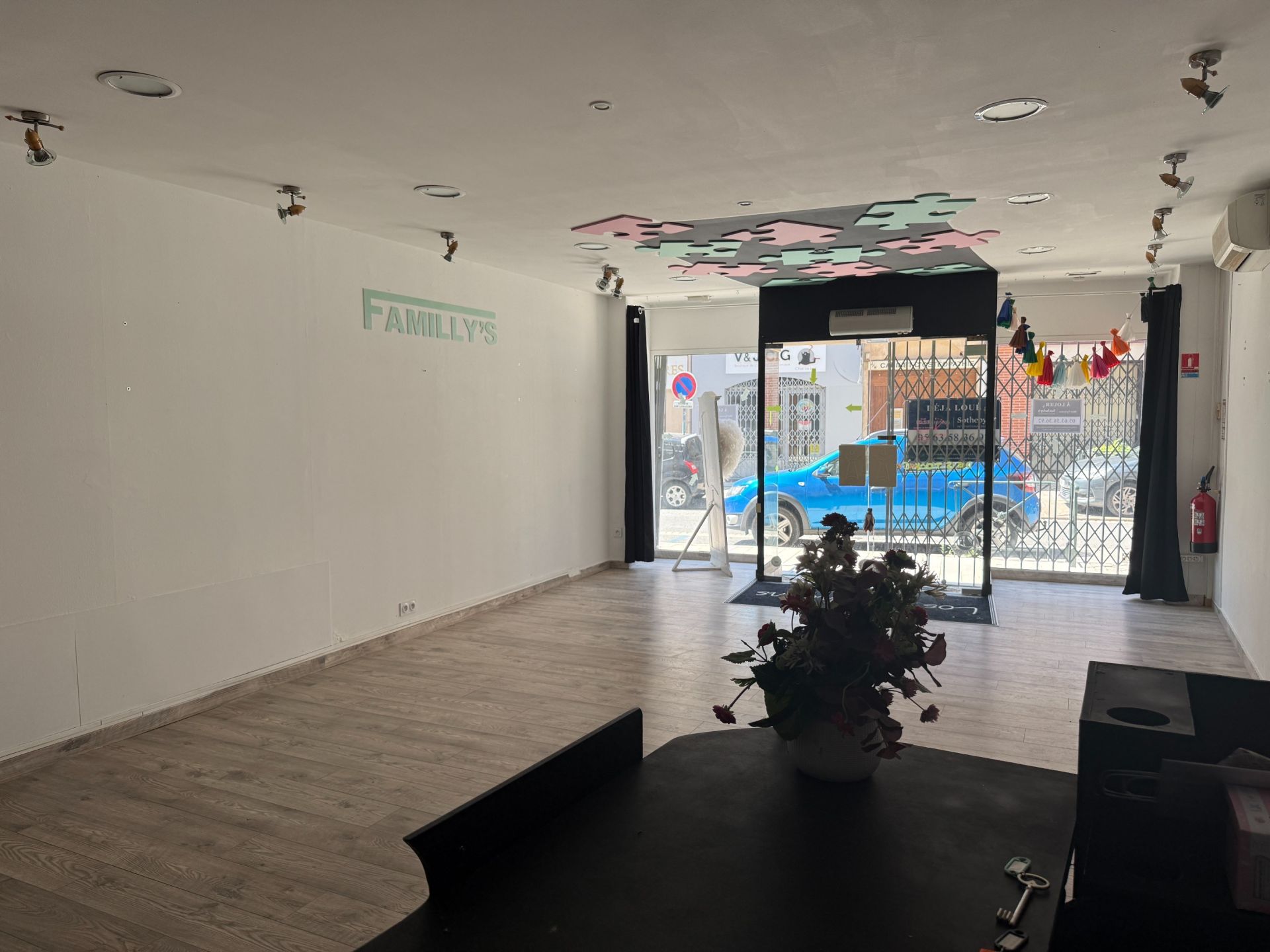 commercial local for rent on LAVAUR (81500)