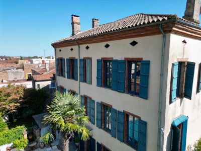 Vente Maison Moissac 11 Pièces 450 m²