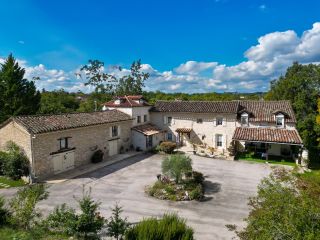 maison 11 Pièces en vente sur CAHUZAC SUR VERE (81140)