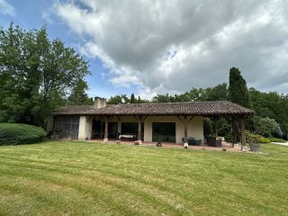 architect's house 10 Rooms for sale on MONDONVILLE (31700)