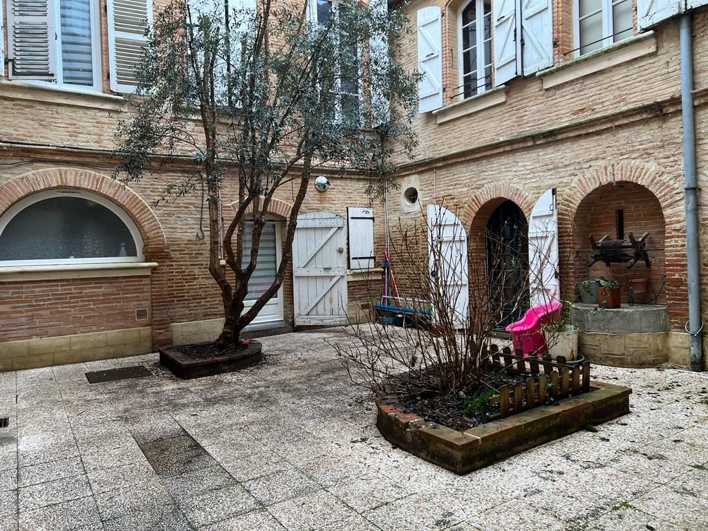 apartment 1 room for sale on LAVAUR (81500)