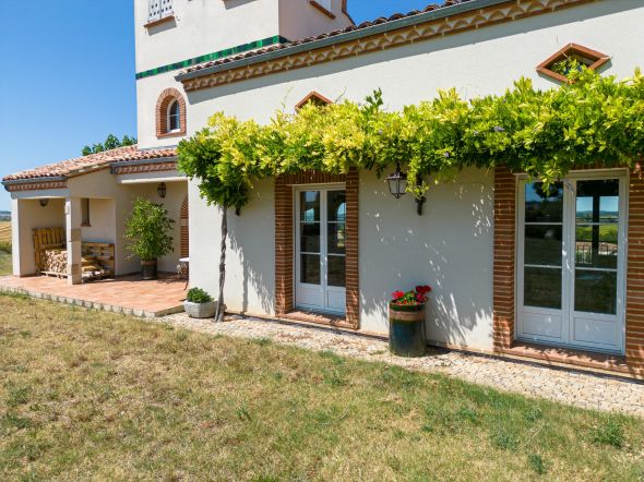 Vente Maison Lavaur 7&nbsp;Pièces 278&nbsp;m²