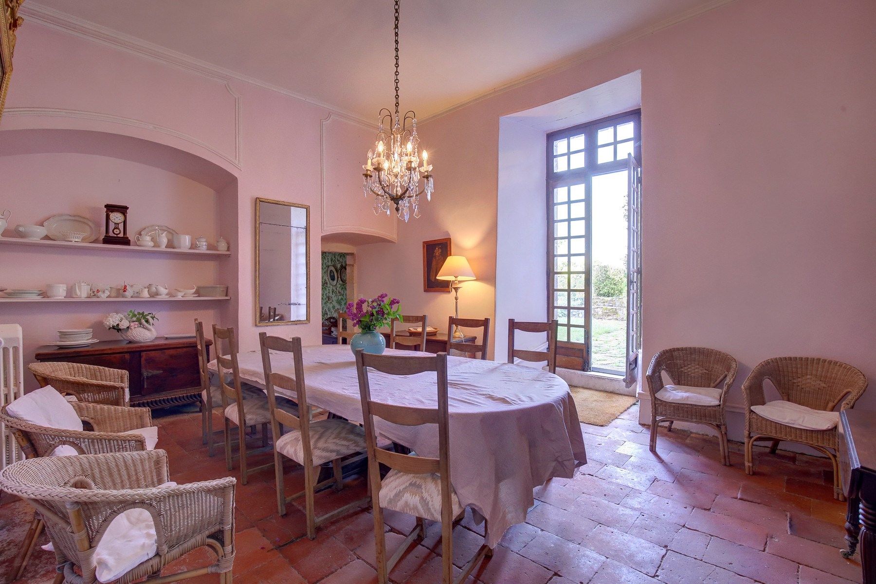 château 12 Pièces en vente sur CORDES SUR CIEL (81170)