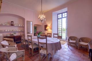 château 12 Pièces en vente sur CORDES SUR CIEL (81170)