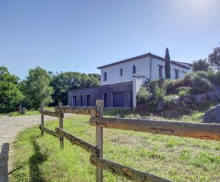 house 8 Rooms for sale on LAVAUR (81500)