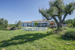 house 8 Rooms for sale on LAVAUR (81500)