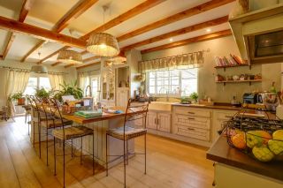 house 8 Rooms for sale on LAVAUR (81500)