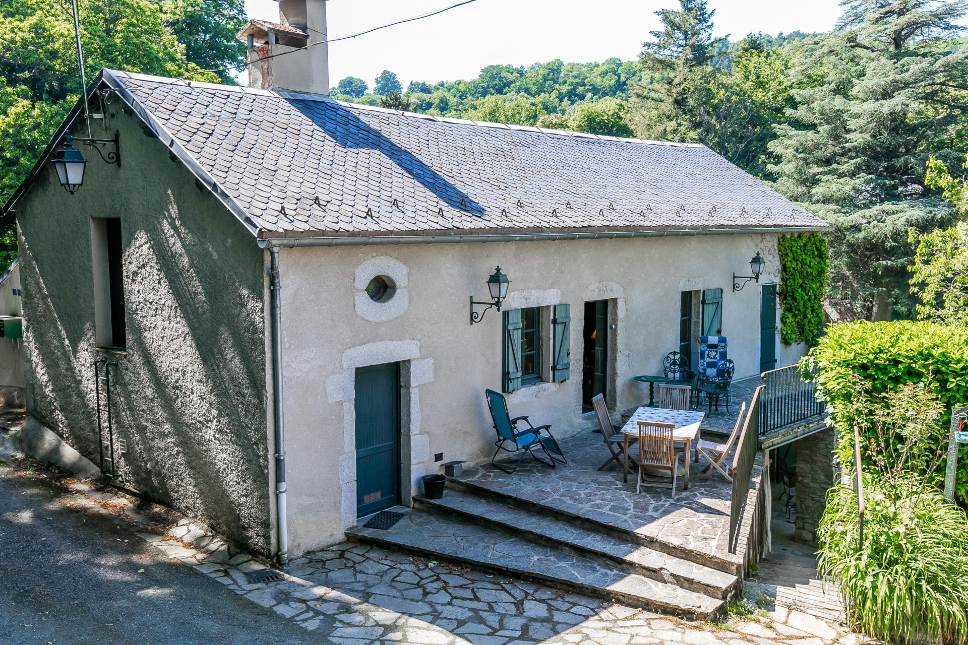 manoir 28 Pièces en vente sur CASTRES (81100)