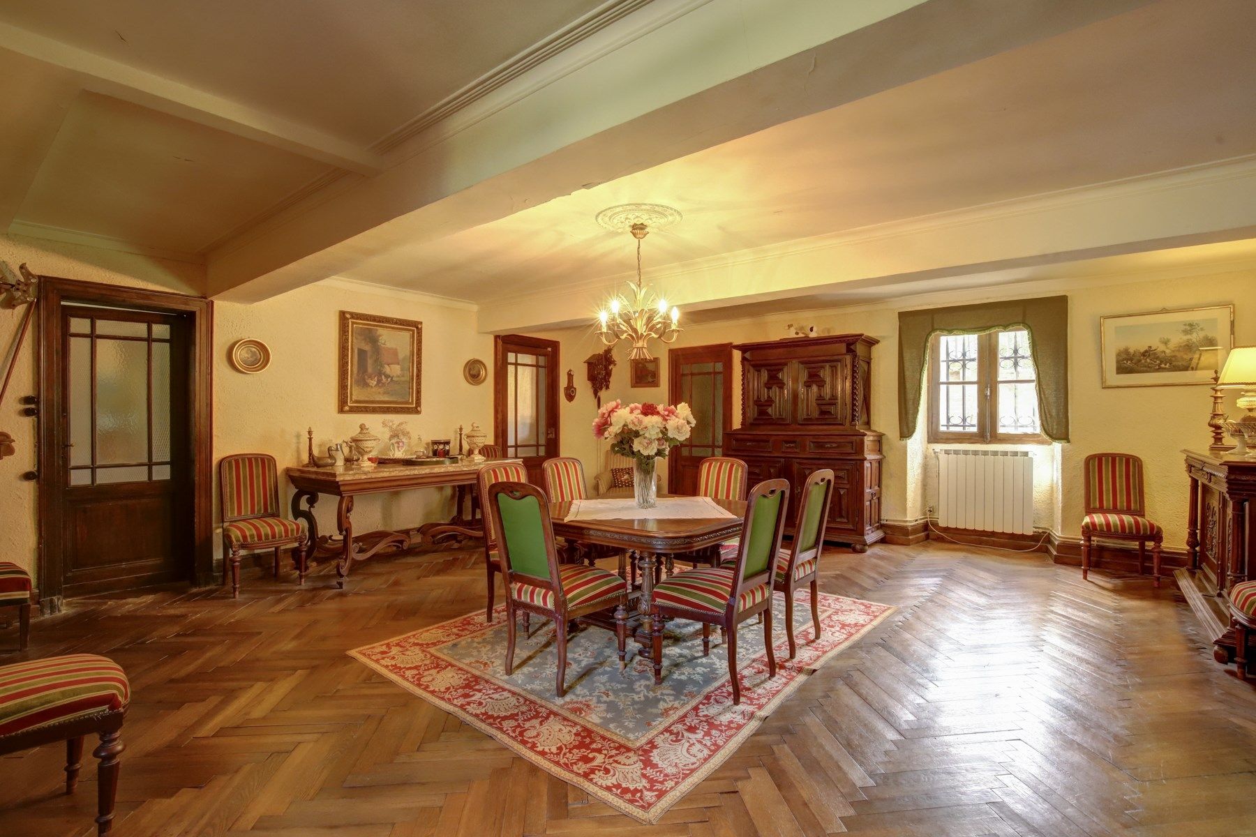 château 8 Pièces en vente sur CADOURS (31480)