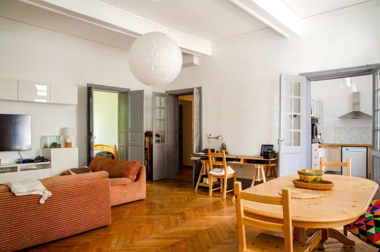 apartment 4 Rooms for sale on LAVAUR (81500)