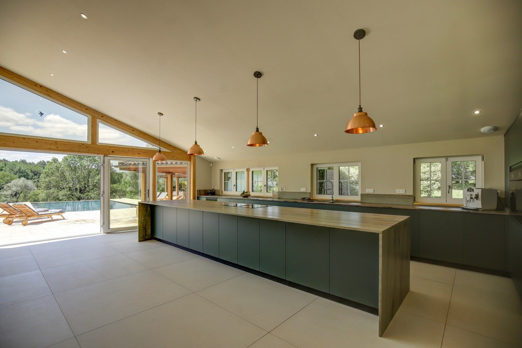 maison 17 Pièces en vente sur MIREPOIX (09500)