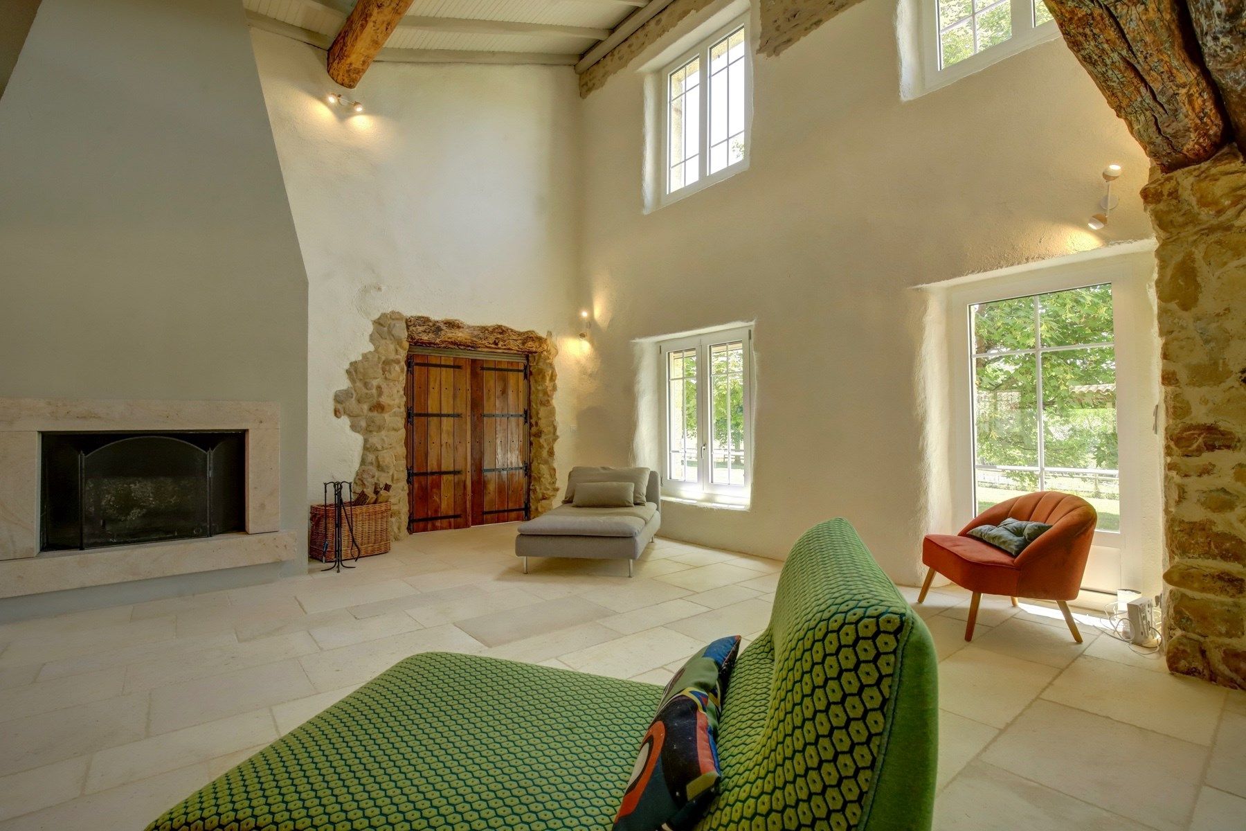 house 17 Rooms for sale on MIREPOIX (09500)