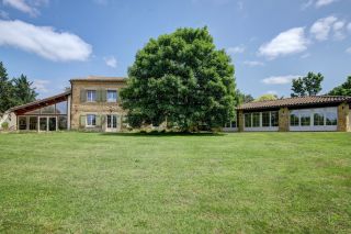 maison 17 Pièces en vente sur MIREPOIX (09500)