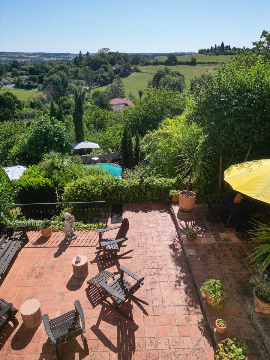 maison de ville 10 Pièces en vente sur SALVAGNAC (81630)