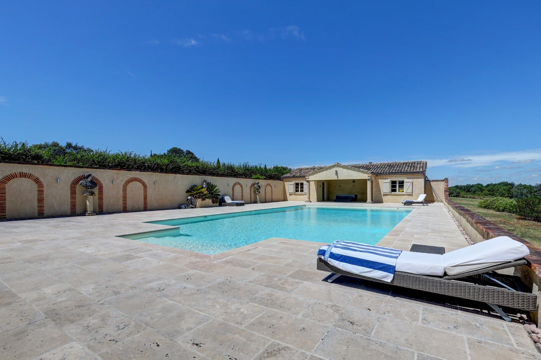 maison de maître 18 Pièces en vente sur TOULOUSE (31000)