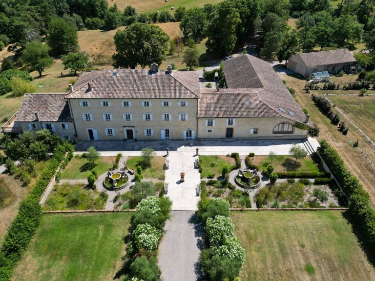 maison de maître 18 Pièces en vente sur TOULOUSE (31000)
