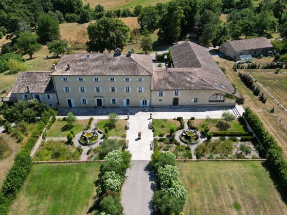 Vente Maison de maître Toulouse 18 Pièces 728 m²