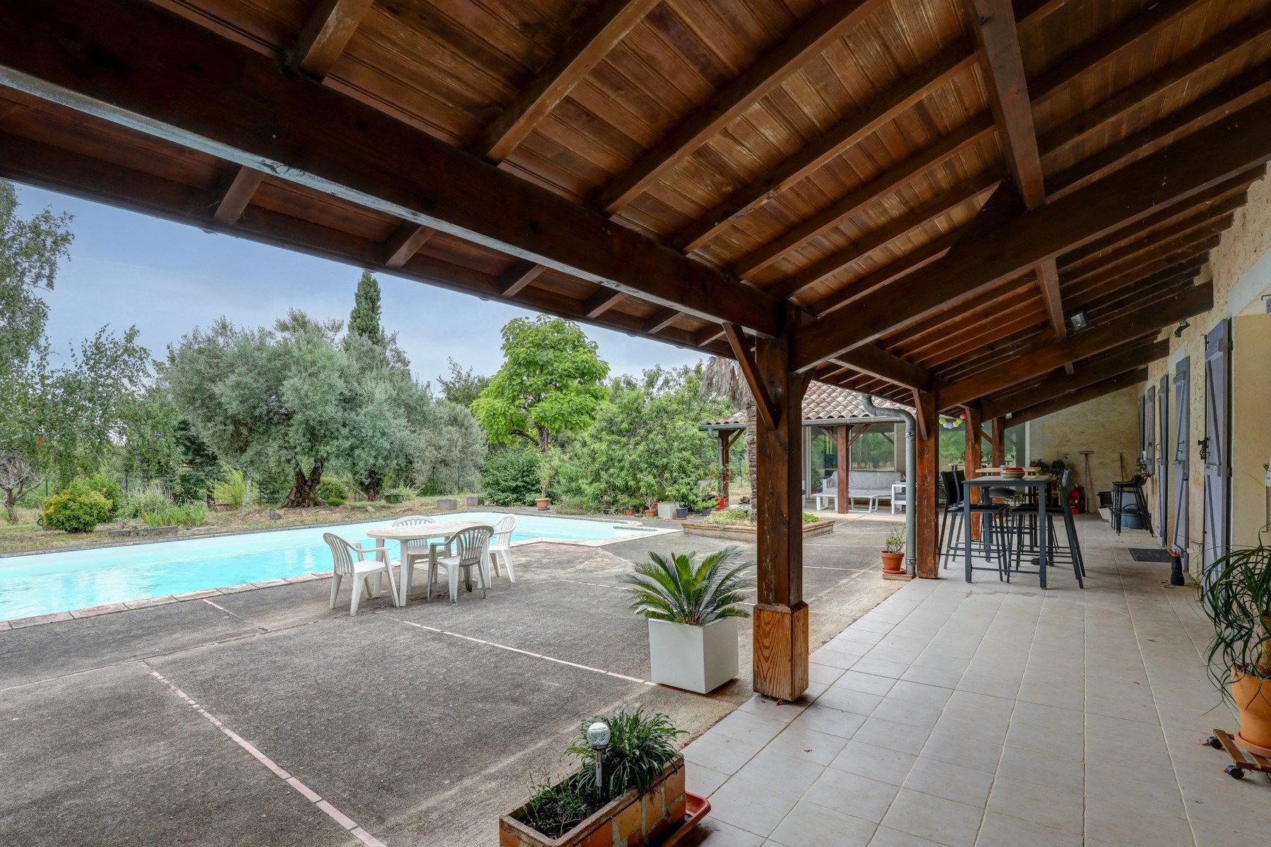 maison 9 Pièces en vente sur GIROUSSENS (81500)