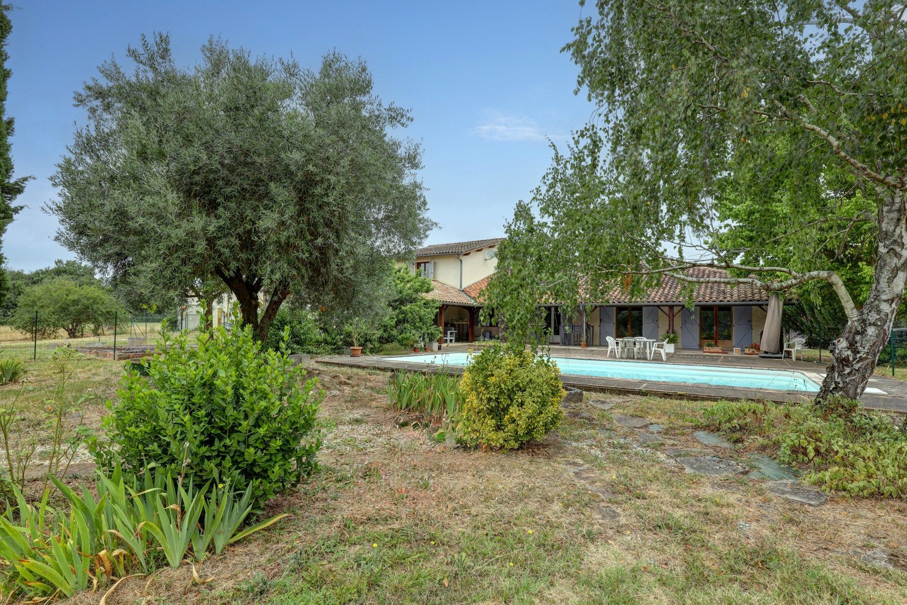 maison 9 Pièces en vente sur GIROUSSENS (81500)