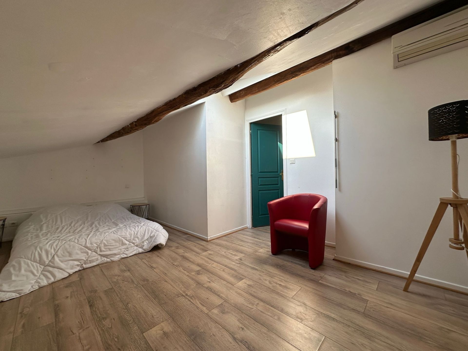 duplex 7 Pièces en location sur LAVAUR (81500)