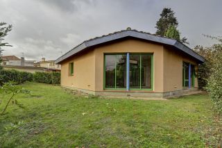 house 4 Rooms for sale on LAVAUR (81500)